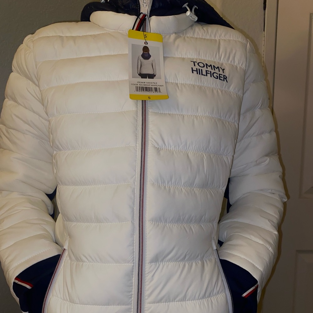 Tommy Hilfiger Packable Hooded Puffer Sweater